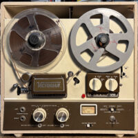 Victorian 400 Tape Recorder Front